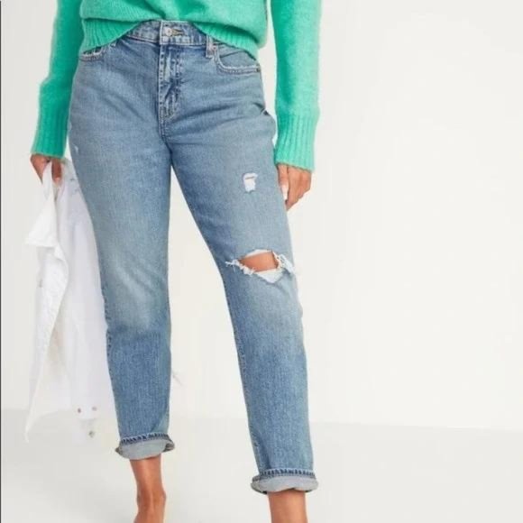 Old Navy Denim - Old Navy Mid-Rise Boyfriend Straight Ripped Jeans for Women